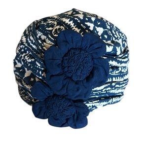 Cardani headcover for Chemo / hair loss Blue and white New without tag
